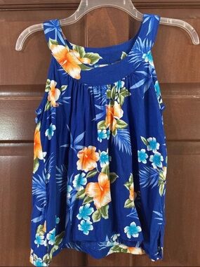 Sunny Island, Hawaii rayon tank top size small tropical